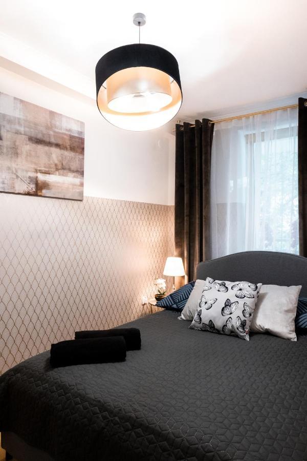 Clicktheflat Constitution Square Apart Rooms Varsavia Esterno foto