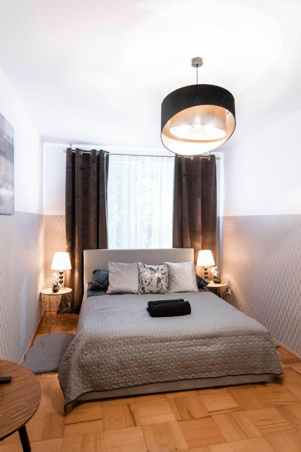 Clicktheflat Constitution Square Apart Rooms Varsavia Esterno foto