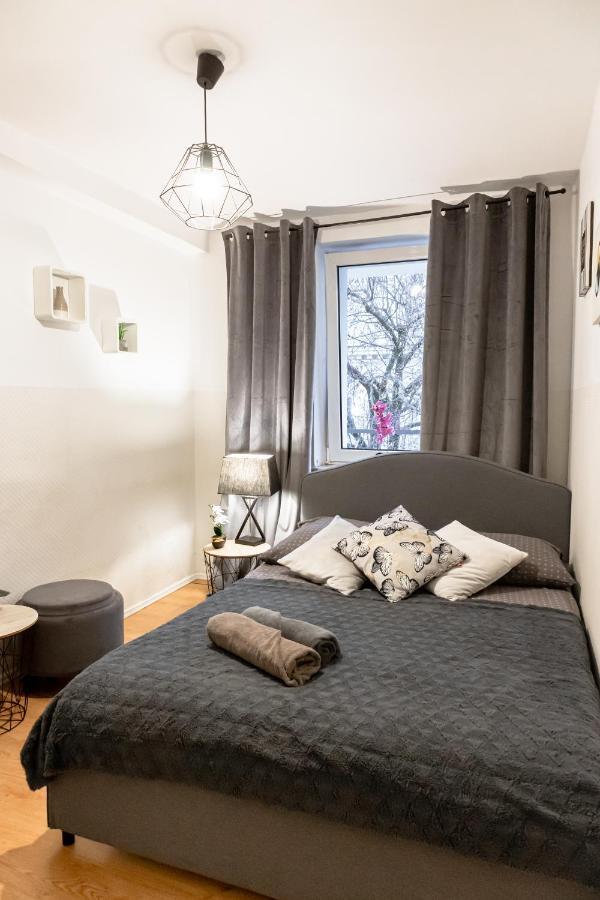 Clicktheflat Constitution Square Apart Rooms Varsavia Esterno foto